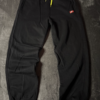 Pantalon nike just do it etiqueta roja