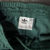 Pantalon adidas originals verde