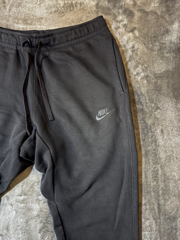 Pantalon Nike Negro Con Logo Negro